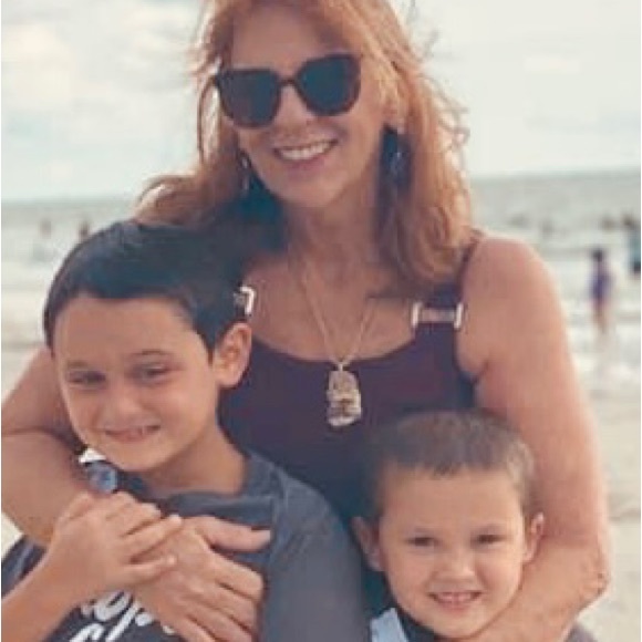 Meet your Posher, Carolann - Picture 6 of 7